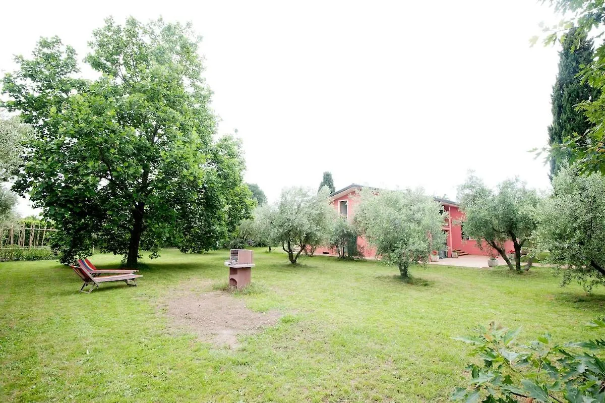 Villa Appartment Parking With Garden Near The Sea Caniparola di Fosdinovo Italien